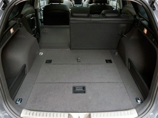 Универсал Hyundai i40 – платереско и практичность